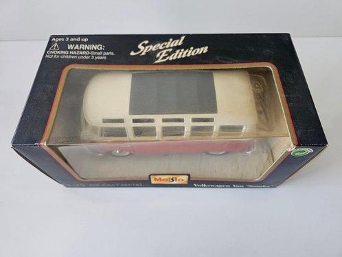 Maisto - Speelgoed VW Van Samba Special Edition - Duitsland, Hobby en Vrije tijd, Modelauto's | 1:5 tot 1:12