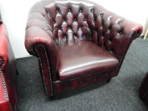 Chesterfield Maarssen !! Vintage Red Chesterfield Club Chair, Huis en Inrichting, Fauteuils, Gebruikt, Leer, Ophalen