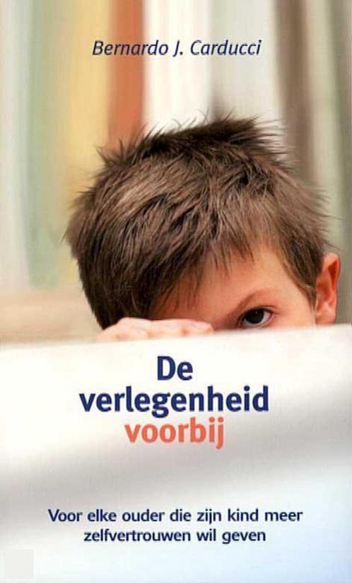 De verlegenheid voorbij 9789026929014 Bernardo Carducci, Boeken, Zwangerschap en Opvoeding, Zo goed als nieuw, Verzenden