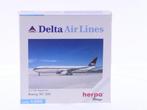 Schaal 1:500 Herpa 502948 Delta Air Lines Boeing 767-300..., Hobby en Vrije tijd, Modelbouw | Vliegtuigen en Helikopters, Ophalen of Verzenden