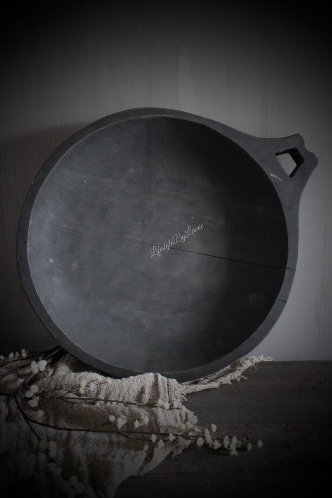 Aura Peeperkorn houten schaal met open handvat Antique grey, Huis en Inrichting, Woonaccessoires | Overige, Nieuw, Ophalen of Verzenden