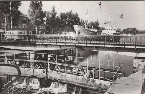 HELLEVOETSLUIS - Marine Haven, Verzamelen, Ansichtkaarten | Nederland, Verzenden