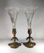 Vaas - Paar Art nouveau Cornetvazen - glas en brons, Antiek en Kunst