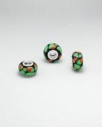 Zilveren glas bead - deco zwart/rood/groen, Sieraden, Tassen en Uiterlijk, Bedels, Verzenden, Nieuw