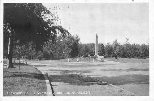 Oosterbeek Airborne Monument, Verzamelen, Ansichtkaarten | Nederland, Gelopen, Verzenden