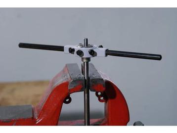 Veiling - Exact M22 - M24 spuitgietzink diameter 45 x 14 mm beschikbaar voor biedingen