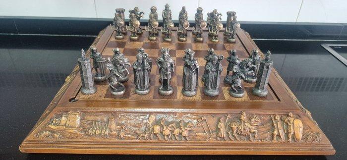 Schaakspel - Ajedrez de Lujo de la Edad Media: Musulmanes, Antiek en Kunst, Curiosa en Brocante