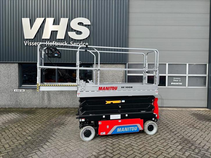 Manitou hoogwerker schaarlift 10 meter NIEUW, Zakelijke goederen, Machines en Bouw | Liften, Steigers en Ladders