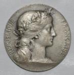 Komitat 59 Maubeuge Bank Caisse Depargne, Verzenden