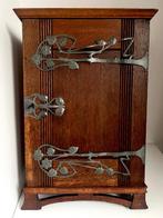 Medicijnkastje - Eik - Art Nouveau