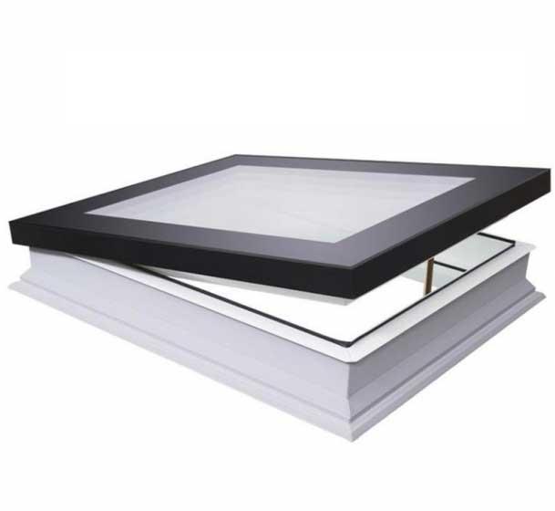 Fakro platdakraam handmatig ventilerend DMG P2 60x60 cm, Doe-het-zelf en Verbouw, Glas en Ramen, Verzenden