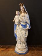 Beeld, Maria Madonna Met Kindje Baby Jesus - 30 cm -