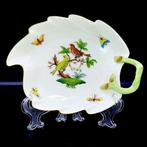 Herend - Exquisite Leaf Shape Bowl - Rothschild Bird - Kom, Antiek en Kunst
