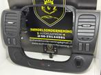 Renault Trafic Luchtrooster Dashboard bj.2018 art.682607479R, Auto-onderdelen, Gebruikt, Renault