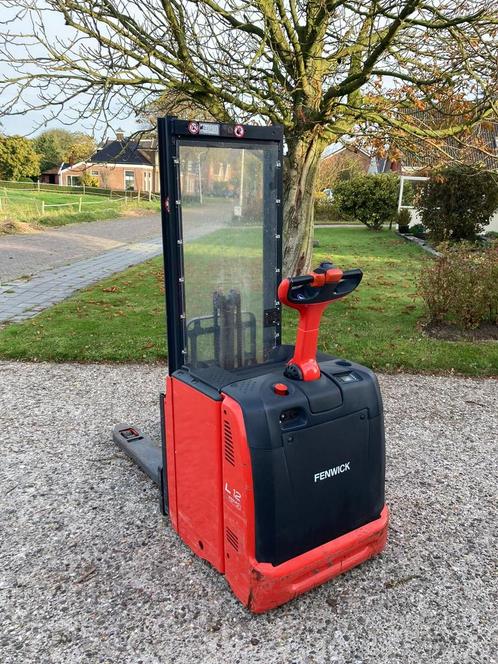 Linde stapelaar 1200 kg 1,7 hefhoogte met dubbele heffing, Zakelijke goederen, Machines en Bouw | Heftrucks en Intern transport