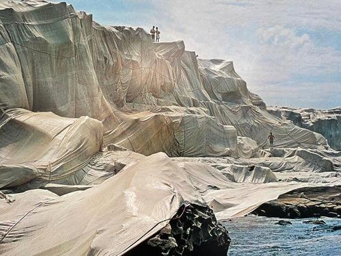 Christo - Wrapped Coast (Little Bay, Australia) - Poligrafa, Antiek en Kunst, Kunst | Tekeningen en Foto's