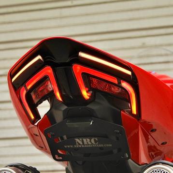 New Rage Cycles 25+ Ducati Panigale/ Streetfighter V2 Fender beschikbaar voor biedingen
