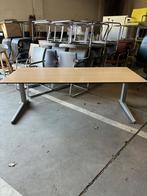 Ahrend 180x80 slingerbureau – peren Trespa blad – €99 excl, Huis en Inrichting, Bureaus, Ophalen of Verzenden, In hoogte verstelbaar