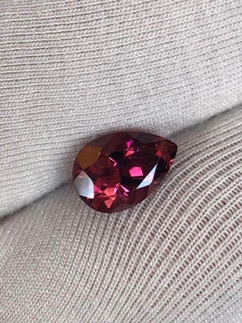 1 pcs Roze Toermalijn - 2.19 ct - International Gemological, Sieraden, Tassen en Uiterlijk, Edelstenen
