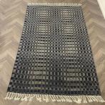 Brinker Square Navy Wool Vloerkleed - 160x250cm, Huis en Inrichting, Stoffering | Tapijten en Kleden, Ophalen of Verzenden, Zo goed als nieuw