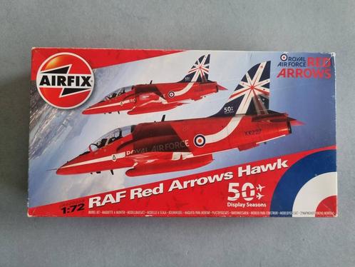 Airfix A02005B RAF Red Arrows Hawk 1:72, Hobby en Vrije tijd, Modelbouw | Vliegtuigen en Helikopters, Verzenden