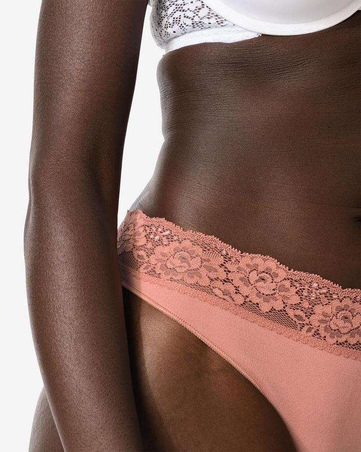 HEMA Damesstring naadloos micro met kant lichtbruin van sale, Kleding | Dames, Ondergoed en Lingerie, Verzenden