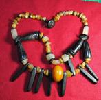Afrikaanse etnische halsketting 2 rijen amber fenolhars,