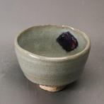 Shinmon Theeschaal (Chawan) door Suzuki Seisei – Steengoed