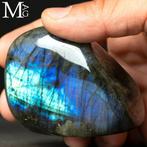 GEM kwaliteit labradoriet vrije vorm - Hoogte: 75 mm -