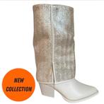 Laars Beige met beige goud kleurige flap, Kleding | Dames, Schoenen, Ophalen of Verzenden, Nieuw, Beige, Lage of Enkellaarzen