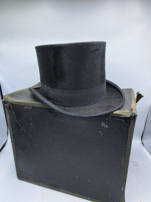 AGL - Hoed - Bont, Katoen, Antiek en Kunst, Antiek | Overige Antiek