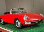 Hachette 1:8 - Modelauto - ALFA ROMEO SPIDER DUETTO, Nieuw