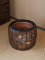 Brander - Winter Warmth – Antique Japanese Wooden Hibachi, Antiek en Kunst