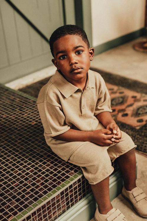 Bo knitted short sand  Baje Studio Maat 134, Kinderen en Baby's, Kinderkleding | Maat 134, Jongen, Nieuw, Broek, Ophalen of Verzenden