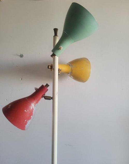 Staande lamp - Messing, Metaal - Vloerlamp in Stilnovo-stijl, Antiek en Kunst, Kunst | Designobjecten