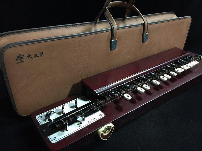 SUZUKI /  - Taisho Koto Harp - - Koto - Japan (Zonder, Muziek en Instrumenten, Blaasinstrumenten | Blokfluiten
