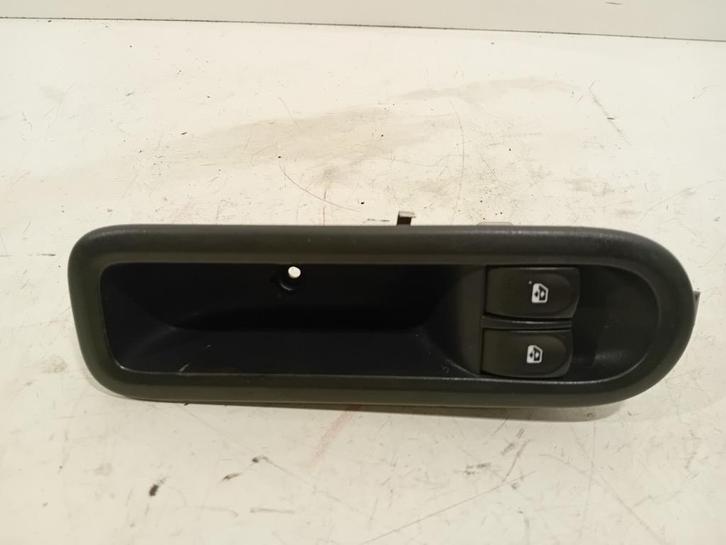 Bedieningspaneel elektrische ramen Renault Twingo II 1.2, Auto-onderdelen, Elektronica en Kabels, ARN erkend, Stiba lid, Erkend duurzaam