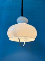 Vintage Mid Century Opaline Milk Glass Pendant Lamp, Huis en Inrichting, Lampen | Hanglampen, Ophalen of Verzenden, Nieuw