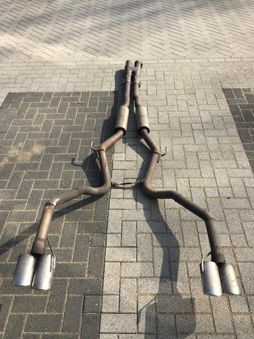 S600 uitlaatsysteem zeuna middendempers origineel compleet beschikbaar voor biedingen