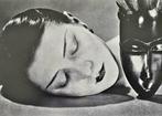 Man Ray (1890–1976) - Preto e branco (Black and White)