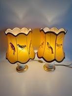 Lamp - Hout - Twee vintage lampen.