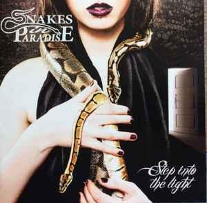 cd - Snakes In Paradise - Step Into The Light, Cd's en Dvd's, Cd's | Overige Cd's, Zo goed als nieuw, Verzenden