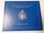 Vaticaan. Year Set (BU) 2002, Postzegels en Munten