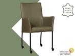 Leren eetkamerstoel Comfort met wieltjes en armleuning -, Huis en Inrichting, Stoelen, Nieuw, Leer, Ophalen of Verzenden, Eén