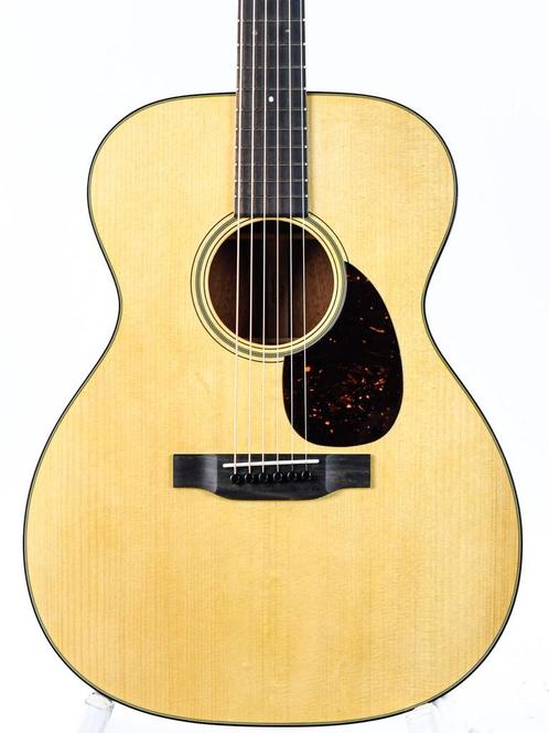Martin Custom Shop OM18 2024 (Akoestische Gitaren), Muziek en Instrumenten, Snaarinstrumenten | Gitaren | Akoestisch, Western- of Steelstringgitaar