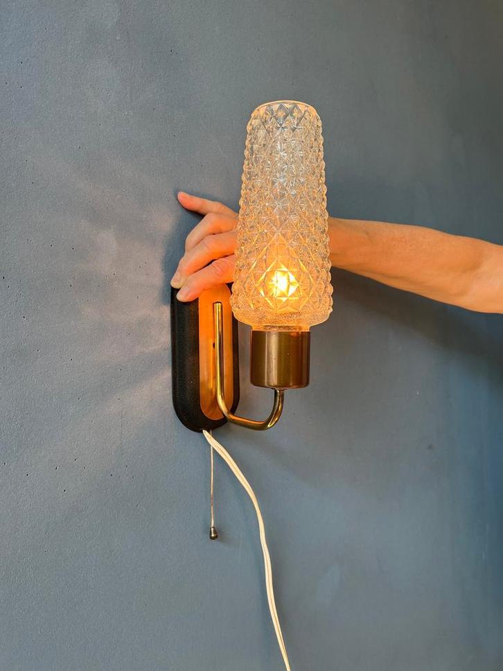 Mid Century Danish Wall Sconce Light - Scandinavian Glass, Huis en Inrichting, Lampen | Wandlampen, Ophalen of Verzenden