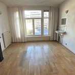 Gestoffeerd Appartement met Mooi Uitzicht gevonden in Amster, Huizen en Kamers, Huizen te huur, Direct bij eigenaar, Appartement