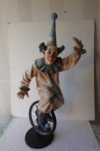 jun asilo - sculptuur, Clown op eenwielerm - 5kg - 75 cm -, Antiek en Kunst