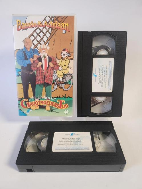 Bassie & Adriaan Alle Liedjes uit Grootmoeders Tijd VHS, Cd's en Dvd's, VHS | Kinderen en Jeugd, Ophalen of Verzenden