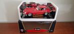 Burago 1:18 - Modelauto - Jaguar E Coupé 1961, Nieuw